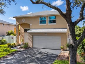4813 NW 14th Dr, Coconut Creek FL 33063