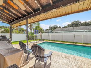 5724 SW 118 Avenue, Cooper City FL 33330