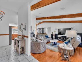 5724 SW 118 Avenue, Cooper City FL 33330