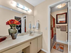 3086 S Oakland Forest Dr 1203, Oakland Park FL 33309