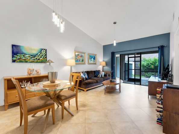 3086 S Oakland Forest Dr 1203, Oakland Park FL 33309
