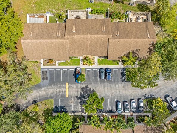 3086 S Oakland Forest Dr 1203, Oakland Park FL 33309