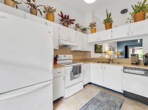 3086 S Oakland Forest Dr 1203, Oakland Park FL 33309