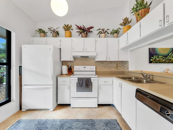 3086 S Oakland Forest Dr 1203, Oakland Park FL 33309