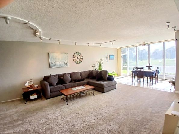 3507 Oaks Way 106, Pompano Beach FL 33069