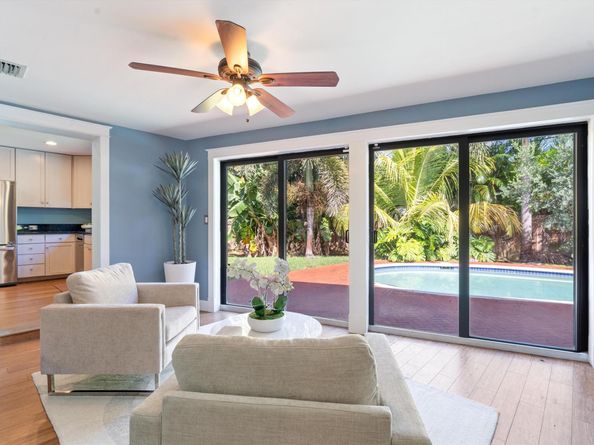111 NE 16th Ct, Fort Lauderdale FL 33305