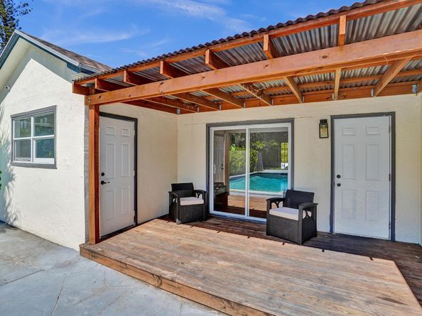 717 N E Street E, Lake Worth Beach FL 33460
