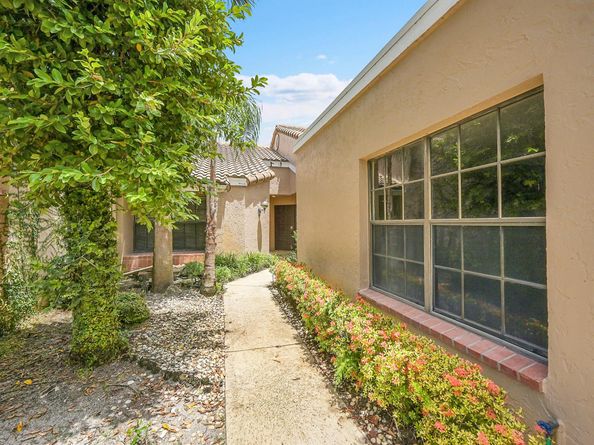 11174 Applegate Circle, Boynton Beach FL 33437