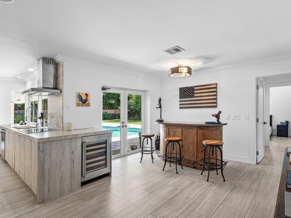 2012 NW 4th Avenue, Delray Beach FL 33444