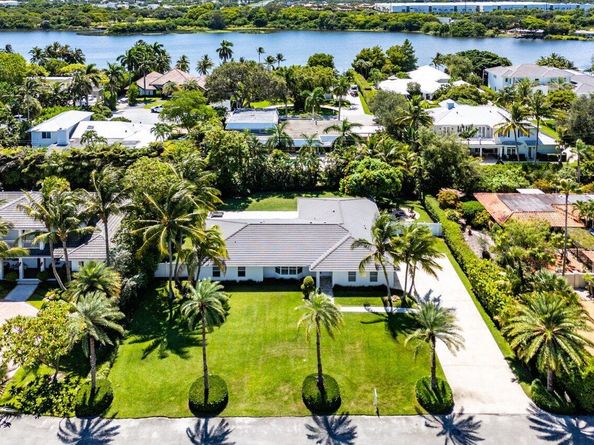 2012 NW 4th Avenue, Delray Beach FL 33444