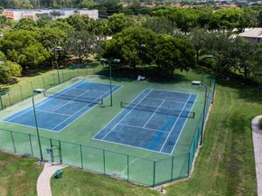 3968 W Hamilton, West Palm Beach FL 33411
