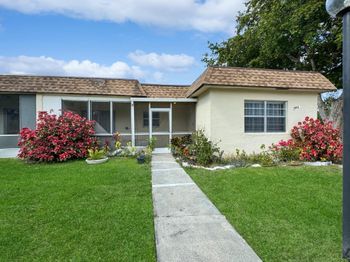 2004 SW Natura Boulevard