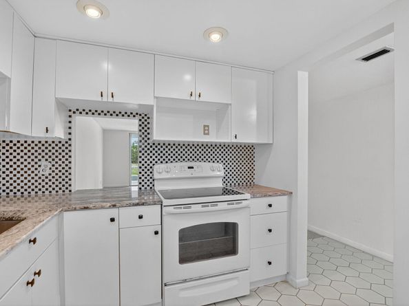 5500 NW 2nd Avenue 120, Boca Raton FL 33487