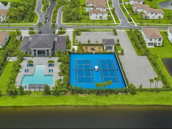 1114 Brinely Pl, Royal Palm Beach FL 33411