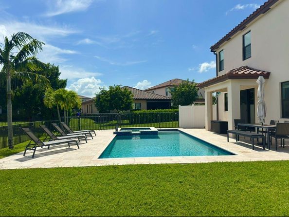 1114 Brinely Pl, Royal Palm Beach FL 33411
