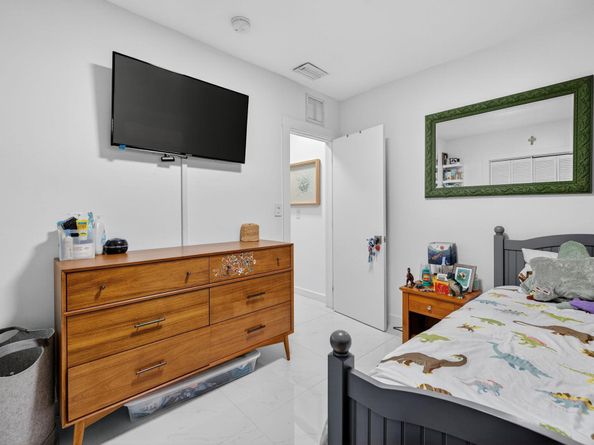 1708 NE 16th Terrace, Fort Lauderdale FL 33305