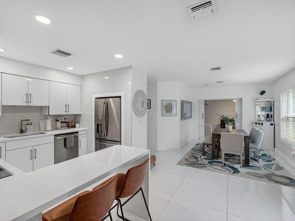 1708 NE 16th Terrace, Fort Lauderdale FL 33305