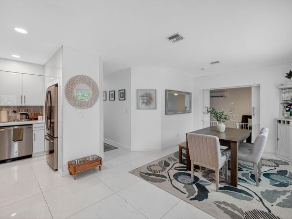 1708 NE 16th Terrace, Fort Lauderdale FL 33305