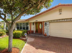 3881 NW 100th Ave, Coral Springs FL 33065