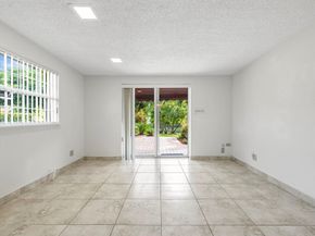 3881 NW 100th Ave, Coral Springs FL 33065