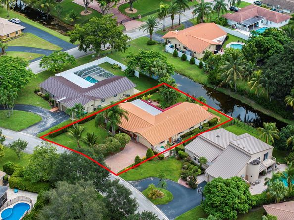 3881 NW 100th Ave, Coral Springs FL 33065