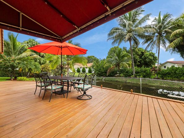 3881 NW 100th Ave, Coral Springs FL 33065