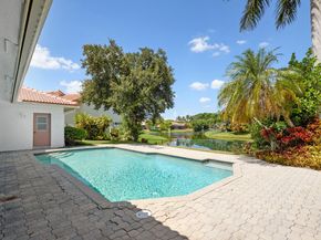 1541 NW 101st Ave, Plantation FL 33322