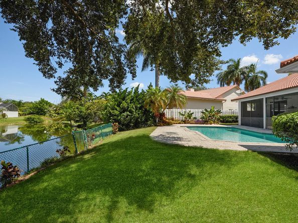 1541 NW 101st Ave, Plantation FL 33322