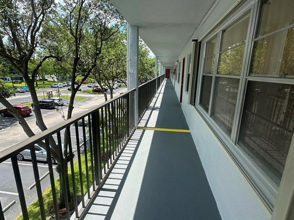 1401 SW 134th Way 307, Pembroke Pines FL 33027