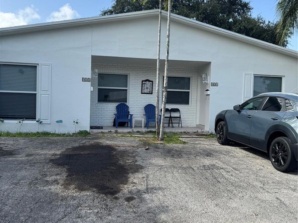 931 - 933 SW 16th Pl, Fort Lauderdale FL 33315