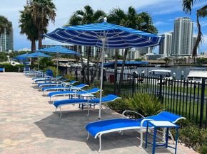 2500 Parkview Dr 1618, Hallandale Beach FL 33009