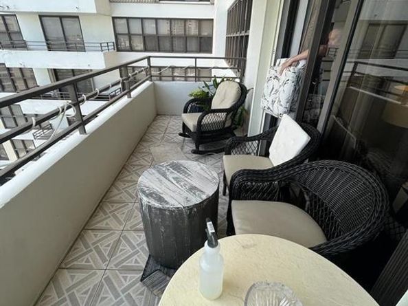 2500 Parkview Dr 1618, Hallandale Beach FL 33009