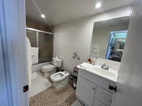 2500 Parkview Dr 1618, Hallandale Beach FL 33009