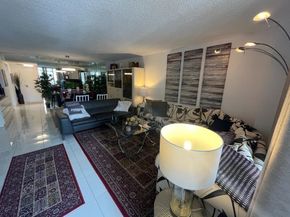 2500 Parkview Dr 1618, Hallandale Beach FL 33009