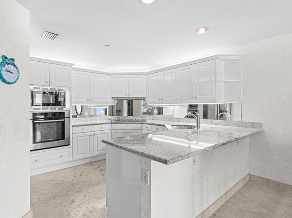 800 Ocean Drive 204, Juno Beach FL 33408