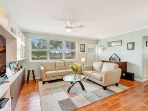 320 Summa Street, West Palm Beach FL 33405