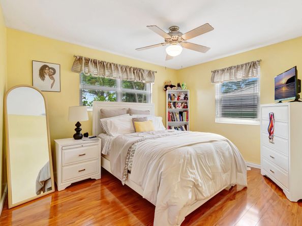 320 Summa Street, West Palm Beach FL 33405