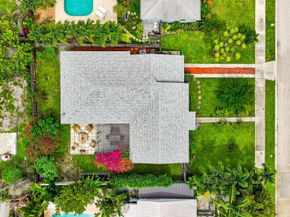 320 Summa Street, West Palm Beach FL 33405