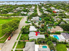 320 Summa Street, West Palm Beach FL 33405
