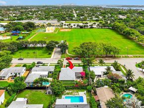 320 Summa Street, West Palm Beach FL 33405