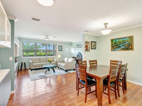 320 Summa Street, West Palm Beach FL 33405