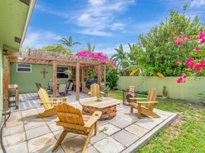 320 Summa Street, West Palm Beach FL 33405
