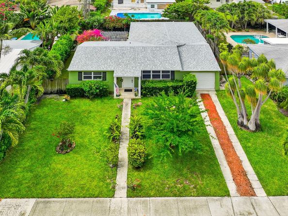 320 Summa Street, West Palm Beach FL 33405