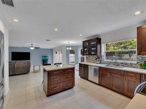 17947 SW 36th St, Miramar FL 33029