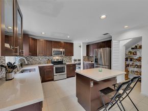 17947 SW 36th St, Miramar FL 33029