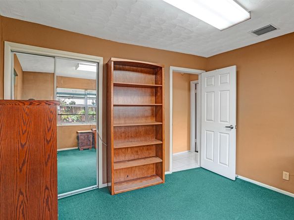 2731 NE 9th Ave, Pompano Beach FL 33064