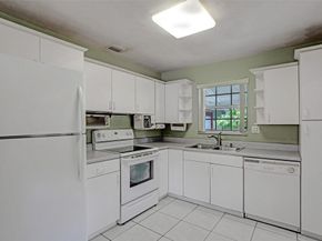 2731 NE 9th Ave, Pompano Beach FL 33064