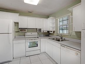 2731 NE 9th Ave, Pompano Beach FL 33064