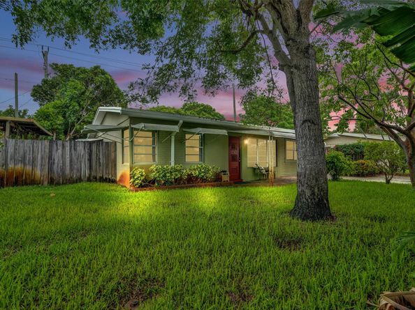 2731 NE 9th Ave, Pompano Beach FL 33064