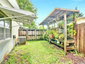 2731 NE 9th Ave, Pompano Beach FL 33064
